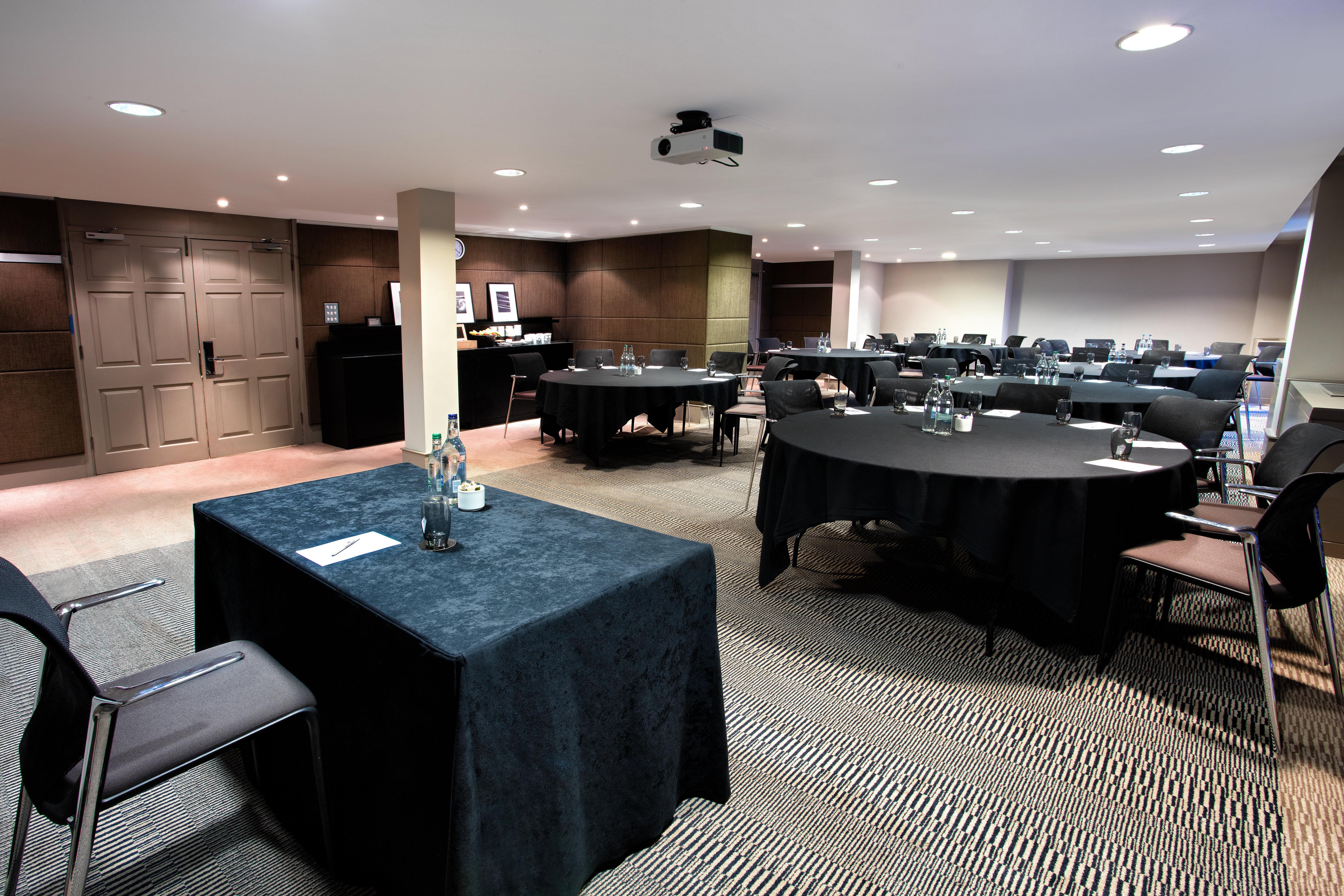 Crowne Plaza Heathrow, An Ihg Hotel West Drayton  Zewnętrze zdjęcie
