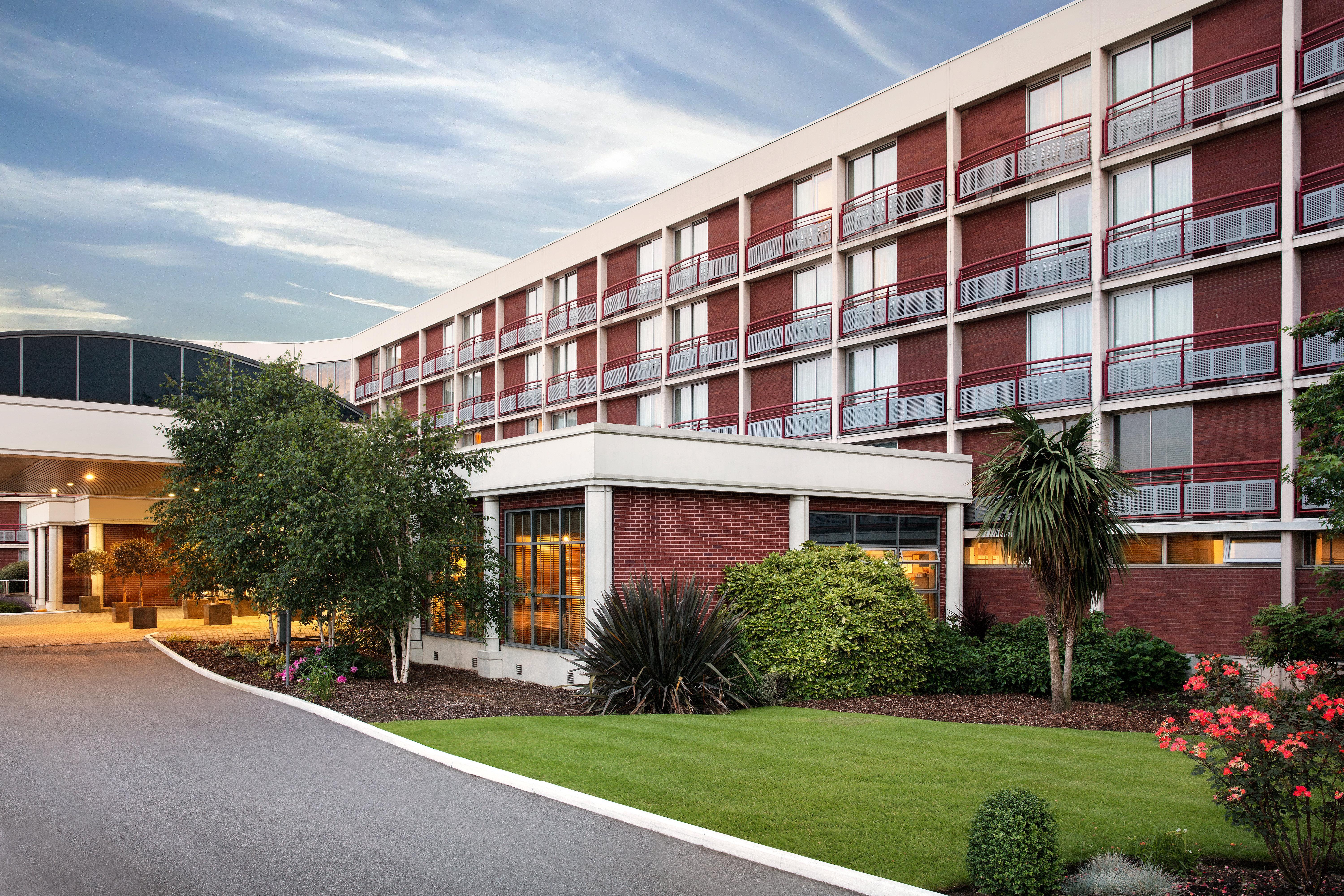 Crowne Plaza Heathrow, An Ihg Hotel West Drayton  Zewnętrze zdjęcie